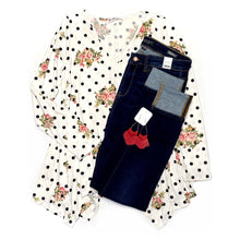 Load image into Gallery viewer, Legs for Days Judy Blue Skinny Jeans