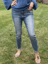 Load image into Gallery viewer, Just My Style Judy Blue Jeans