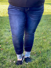 Load image into Gallery viewer, Legs for Days Judy Blue Skinny Jeans