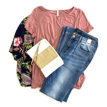 Load image into Gallery viewer, A Tropical Dream Kimono