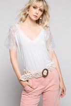 Load image into Gallery viewer, Lovely in Lace