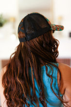 Load image into Gallery viewer, Teal &amp; Black Longhorn Trucker Hat
