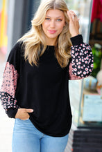 Load image into Gallery viewer, Black &amp; Mauve Floral Drop Shoulder Top
