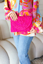 Load image into Gallery viewer, Fuchsia Raffia Woven Wrist Strap Clutch Bag
