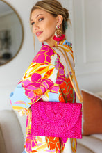 Load image into Gallery viewer, Fuchsia Raffia Woven Wrist Strap Clutch Bag
