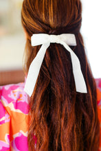 Load image into Gallery viewer, White Velvet Clip-On Double Bow
