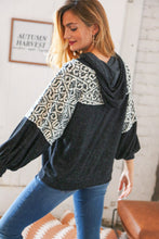 Load image into Gallery viewer, Aztec Jacquard Hacci Outseam Sweater Hoodie
