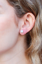 Load image into Gallery viewer, Fashion Pearl Stud Earrings
