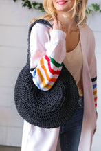 Load image into Gallery viewer, Black Braided Straw Circle Lined Tote Bag
