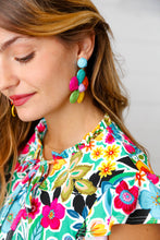 Load image into Gallery viewer, Multicolor Handwoven Straw Flower Dangle Earrings
