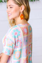 Load image into Gallery viewer, Creamsicle Handwoven Straw Flower Dangle Earrings
