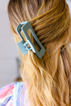 Load image into Gallery viewer, Seafoam Classic Big Hair Claw
