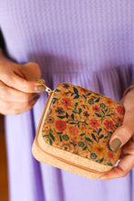 Load image into Gallery viewer, Floral &amp; Cork Travel Jewelry Box
