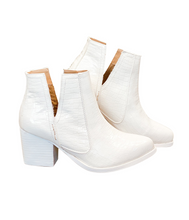 Load image into Gallery viewer, Tarim Bootie in White Croc
