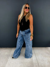 Load image into Gallery viewer, PREORDER: Charlie Cinch Hem Wide Leg Jeans
