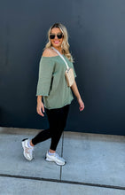 Load image into Gallery viewer, PREORDER: Tess Everyday Sweatshirt in Four Colors
