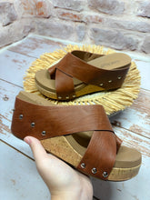 Load image into Gallery viewer, Alana Wedge In Cognac
