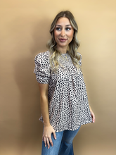 Load image into Gallery viewer, Noel Animal Print Top
