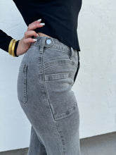 Load image into Gallery viewer, PREORDER: Grey Clover Front Pocket Jeans
