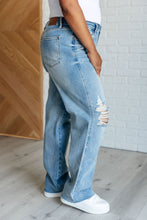 Load image into Gallery viewer, Ramona High Rise Rigid Magic Destroyed Straight Jeans
