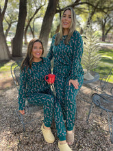Load image into Gallery viewer, PREORDER: Candy Cane Pajama Pants Set

