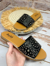 Load image into Gallery viewer, Simone Studded Slide in Black
