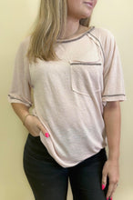 Load image into Gallery viewer, Belin Distressed Top in Blush
