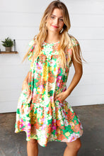 Load image into Gallery viewer, Kelly Green Floral Yoke Woven Gauze Dress
