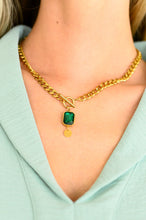 Load image into Gallery viewer, Emerald Chain Necklace
