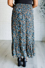 Load image into Gallery viewer, Flutter of Florals V-Neck Crop and Skirt Set
