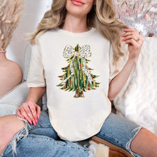 Load image into Gallery viewer, Bow on Top Graphic Tee
