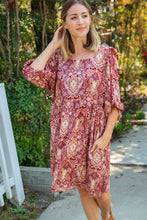 Load image into Gallery viewer, Cranberry Paisley Woven Bubble Sleeve Midi Dress
