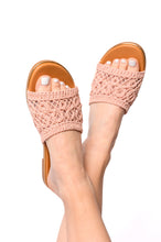 Load image into Gallery viewer, Hey Beach Sandals in Pink
