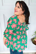 Load image into Gallery viewer, Sumptuous In Smocked Green &amp; Coral Flower Print Babydoll Top

