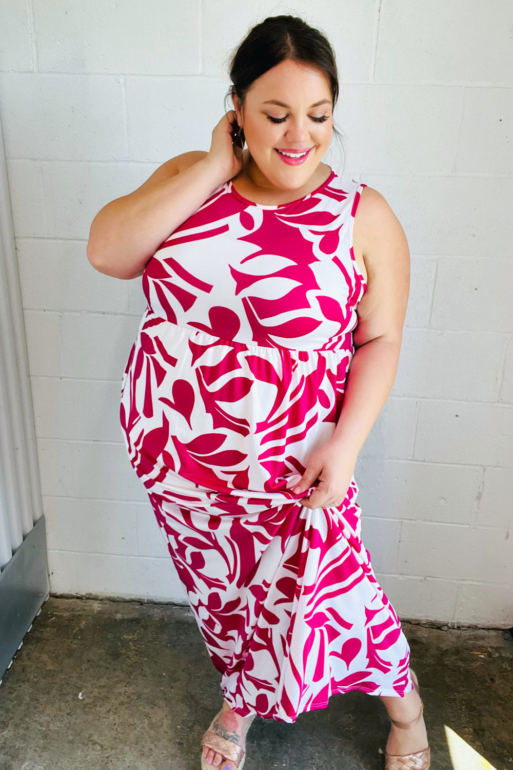 Magenta & White Floral Fit and Flare Sleeveless Maxi Dress