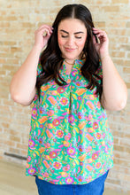 Load image into Gallery viewer, Lizzy Cap Sleeve Top in Emerald and Plum Floral Paisley
