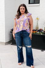 Load image into Gallery viewer, Lizzy Flutter Sleeve Top in Lavender French Floral
