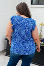 Load image into Gallery viewer, Lizzy Flutter Sleeve Top in Royal Blue and White Floral
