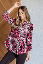 Load image into Gallery viewer, Lizzy Top in Mauve and Taupe Animal Print
