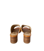 Load image into Gallery viewer, Richwood Peeptoe Tan and White Cowhide Slide

