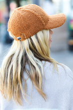Load image into Gallery viewer, Camel Sherpa Baseball Cap
