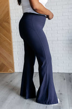 Load image into Gallery viewer, Stamina Stride Flare Leggings in Navy
