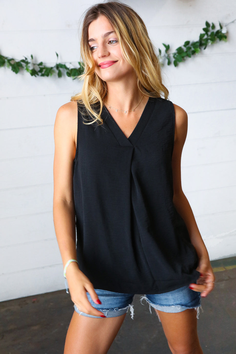 Black Banded V Neck Sleeveless Top