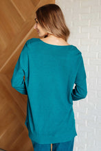 Load image into Gallery viewer, V-Neck Front Seam Sweater in Heather Ocean Teal
