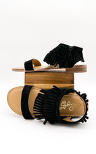 Load image into Gallery viewer, Fringe Star Sandal in Black
