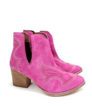 Load image into Gallery viewer, Journee Ankle Boots in Magenta
