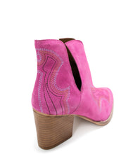 Load image into Gallery viewer, Journee Ankle Boots in Magenta
