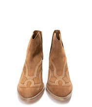 Load image into Gallery viewer, Journee Ankle Boots in Tan
