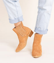 Load image into Gallery viewer, Leonor Suede Ankle Boot in Tan
