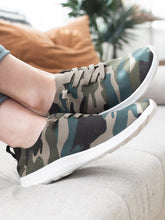 Load image into Gallery viewer, Mayo Sneaker in Camo
